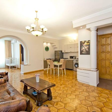 Seaside Luxury Apartment Batumi Exteriér fotografie