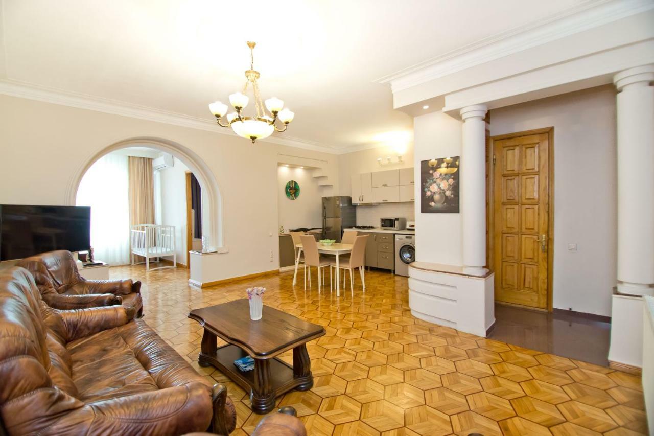 Seaside Luxury Apartment Batumi Exteriér fotografie